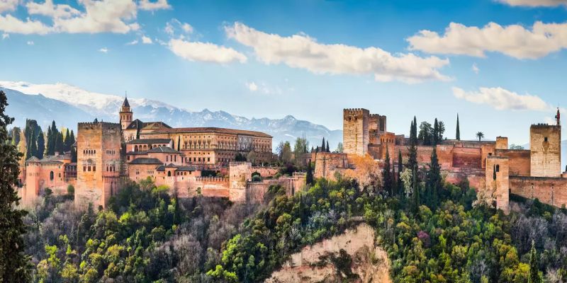 Mega İspanya & Endülüs Ve Turkuaz Sahiller Turu Pegasus Havayolları İle 7 Gece