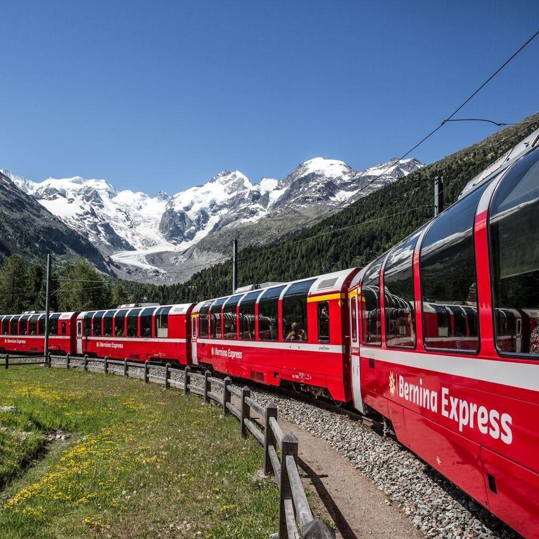 Bernina Express ile Avrupa'nın Kartpostallık Rotaları