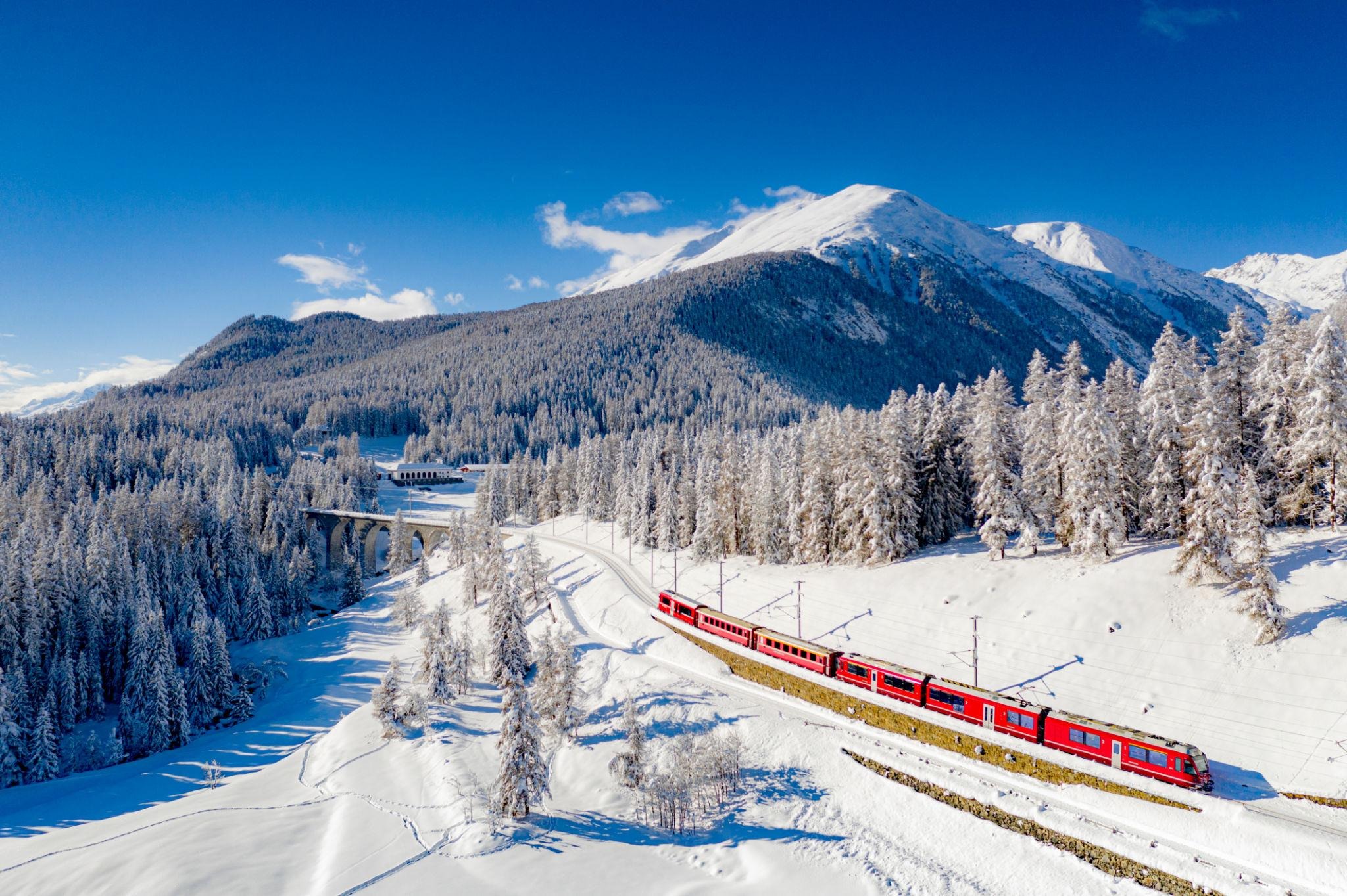Bernina Treni ile Bir Avrupa Masalı Rotası