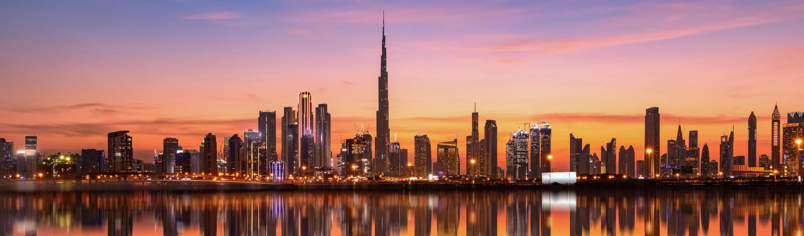 Dubai’nin Gökdelenleri, Çöl Manzaraları ve Körfez Kültürü