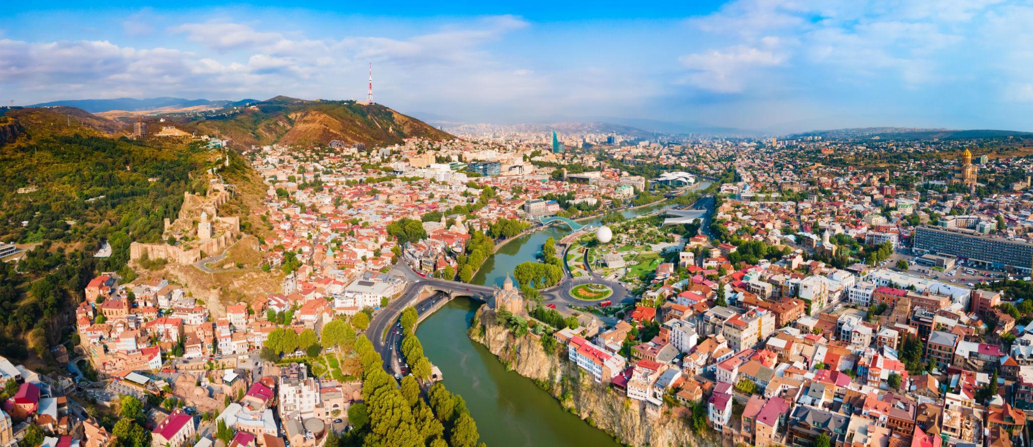 Gürcistan Tiflisten Kafkaslara Tarih Doğa ve Karadeniz