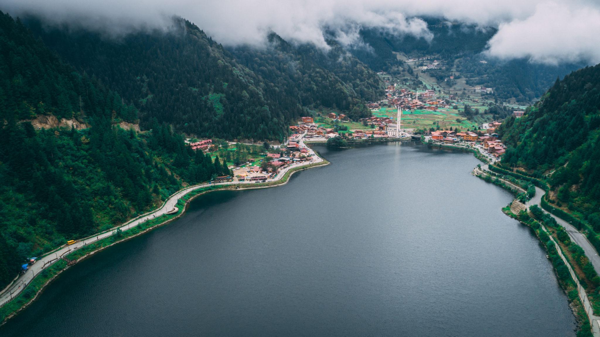 Karadeniz ile Yeşilin ve Yaylaların Doğal Atmosferi