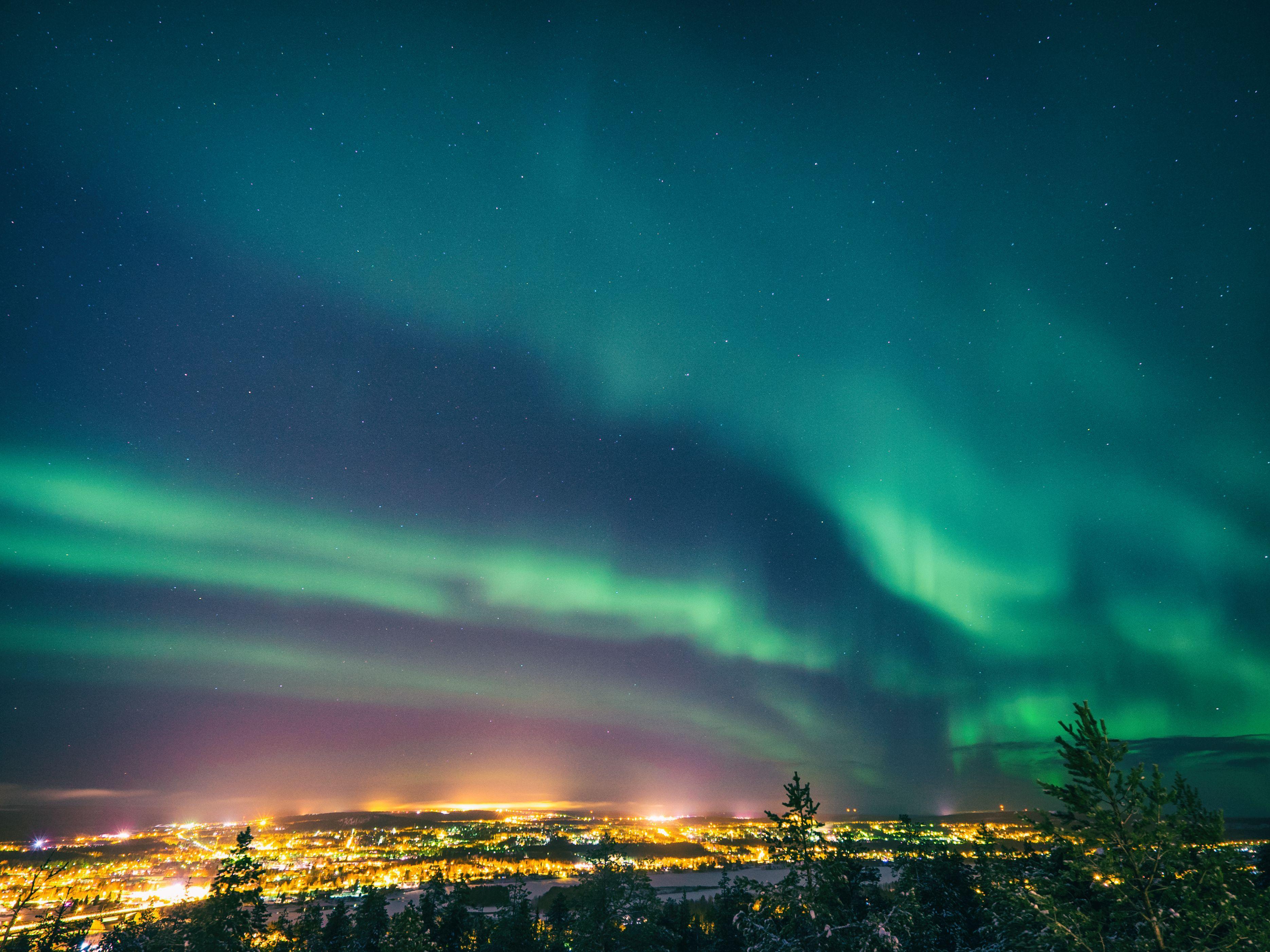 Kuzey Işıklarının İzinde: Lapland'da Unutulmaz Bir Kış Masalı