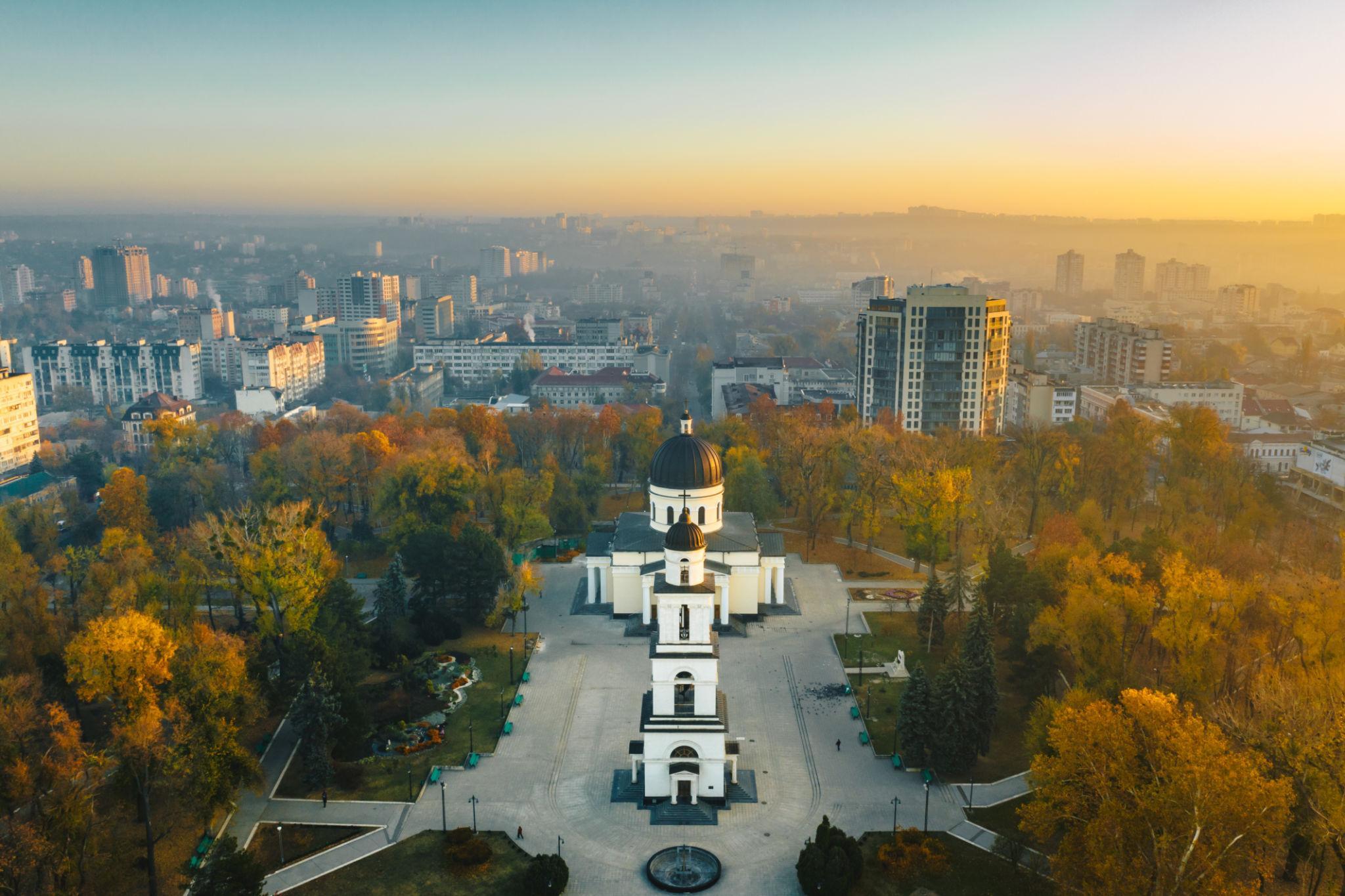Moldova: Avrupa'nın En Az Bilinen Hazinelerinden Biri