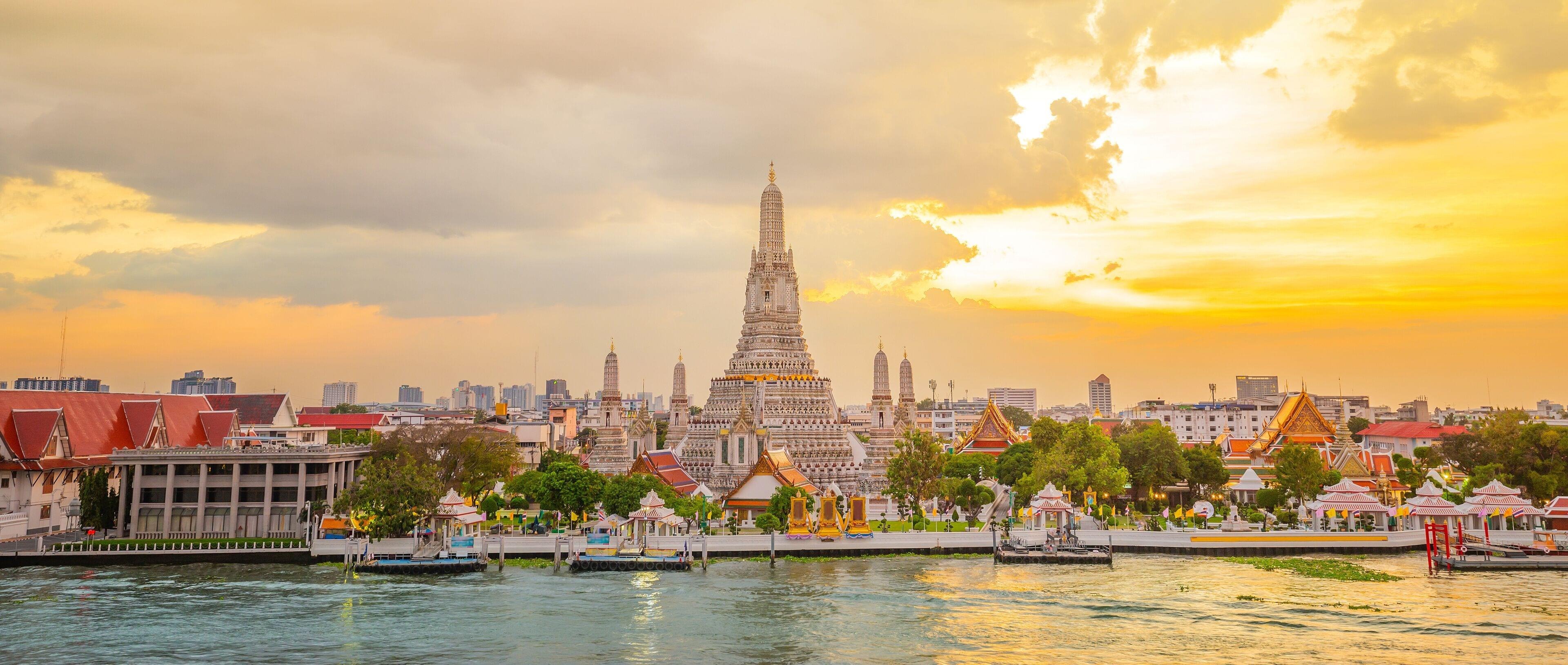 Tayland’ın Tapınakları, Tropik Adaları ve Uzak Doğu Kültürü