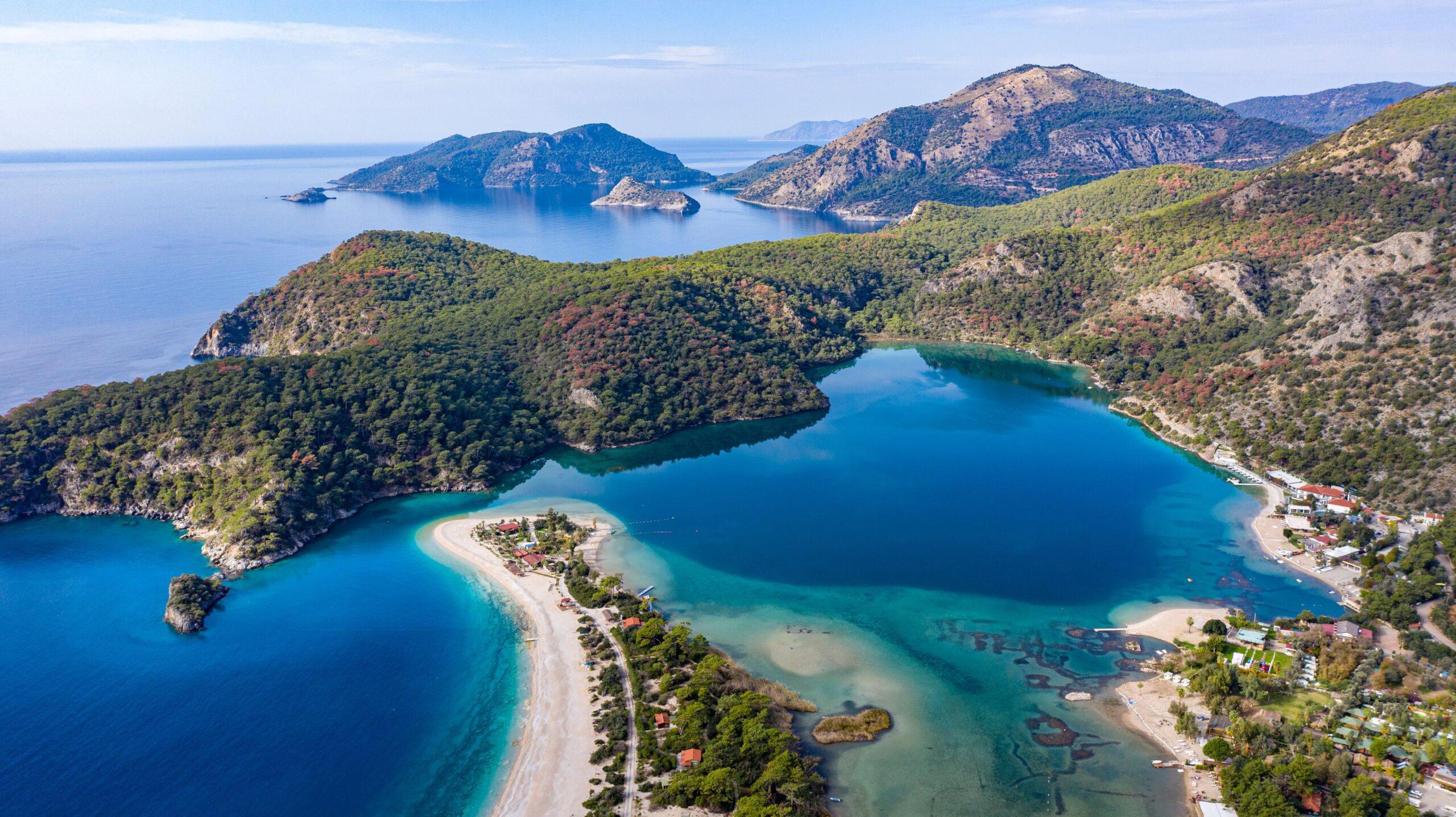 Turkuaz Kıyılar Boyunca Ege ve Akdeniz'de Gezilecek Yerler