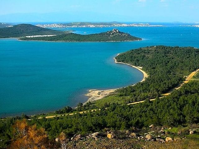 İkonik Kaz Dağları – Cunda Adası – Şeytan Sofrası Turu Günübirlik İzmir Çıkışlı