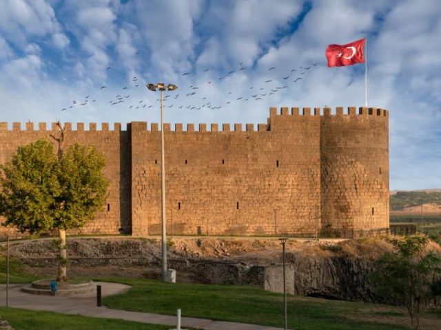 İkonik Uçaklı Ajet İle GAP Tarsus ve Adana Turu 4 Gece Konaklamalı Ankara Çıkışlı