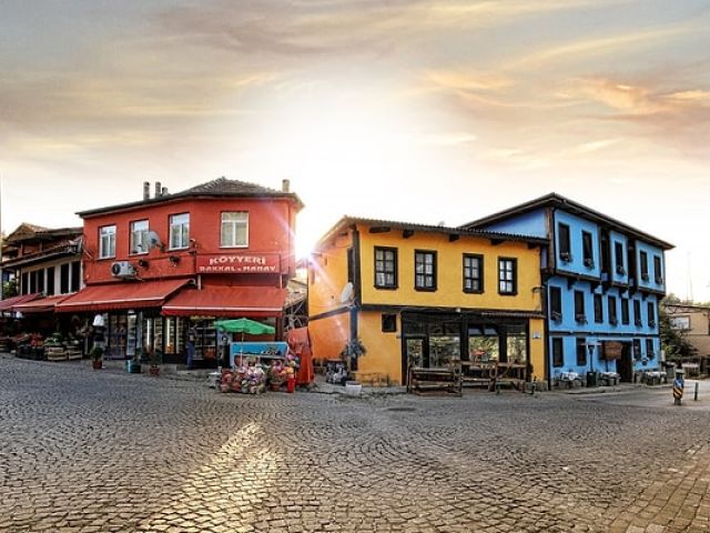 İkonik Cumalikizik Gölyazi Mudanya Misi Köyü Turu Günübirlik İstanbul Çıkışlı
