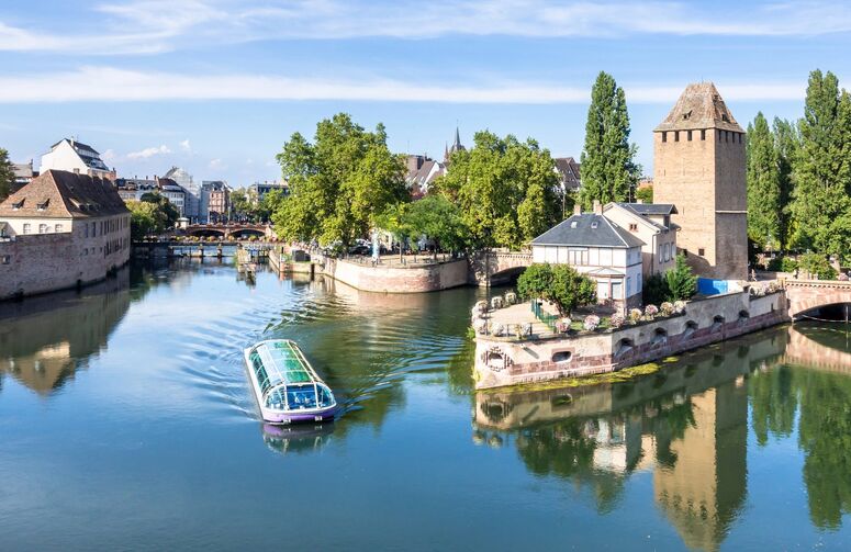 Elit Benelux, Paris, Alsace, İsviçre, Almanya Turu THY ile 7 Gece Ekstra Turlar Dahil ( DUS - BSL )