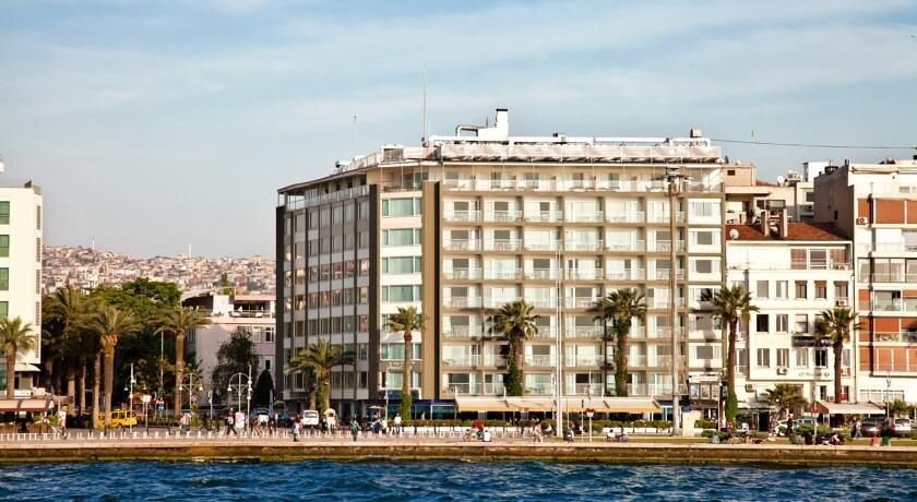 İzmir Palas Hotel