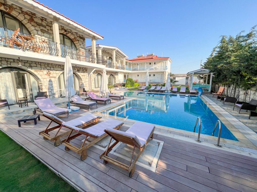 Gönülhan Otel