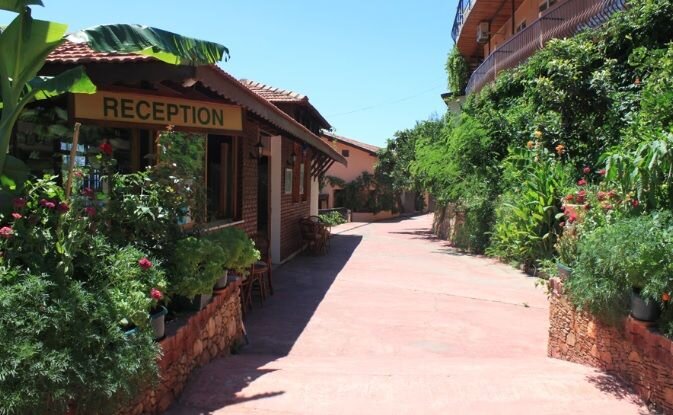 Aygül Hotel