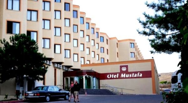Mustafa Hotel
