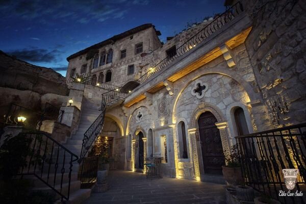 Elika Cave Suites