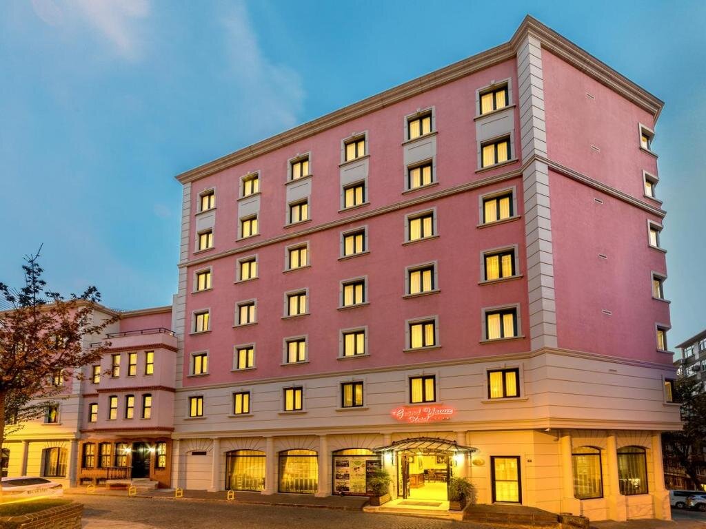 Grand Yavuz Hotel