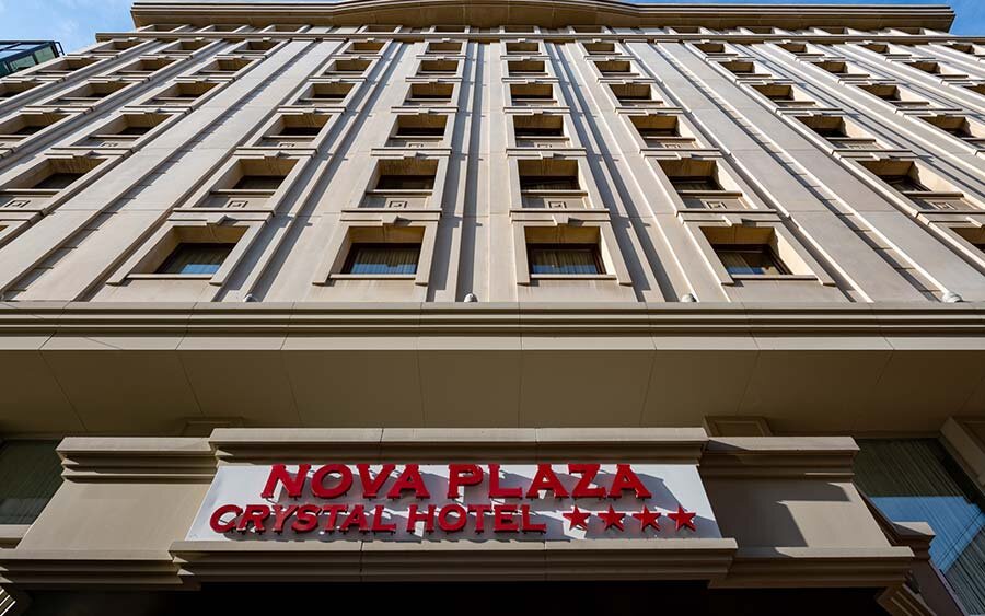Nova Plaza Crystal Hotel