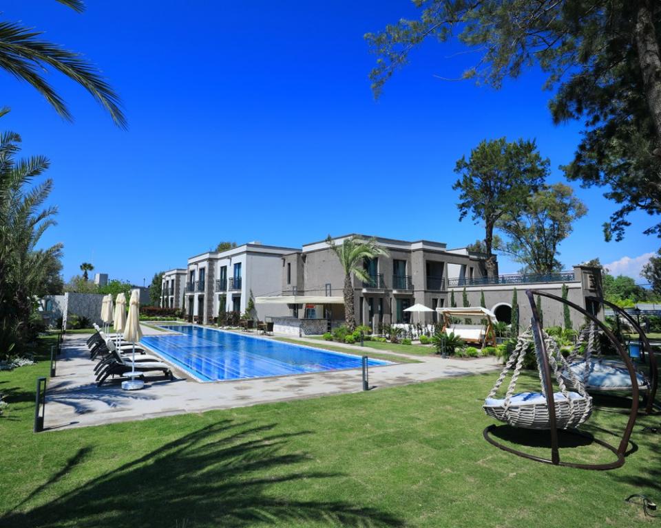 Sandora Boutique Hotel