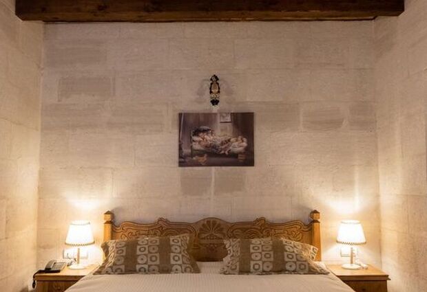Grand Elite Cave Suites