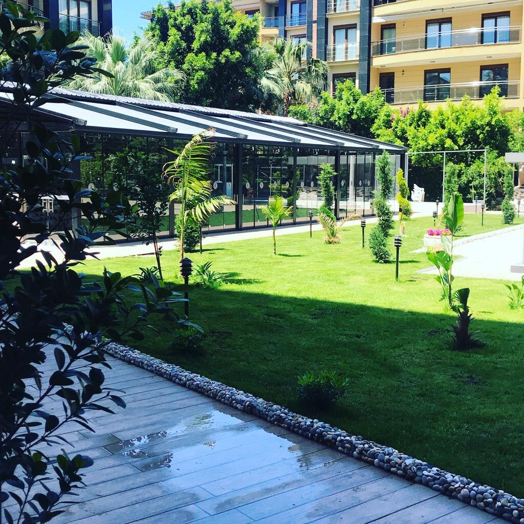 Royalisa Hotel