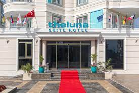 Theluna Suite