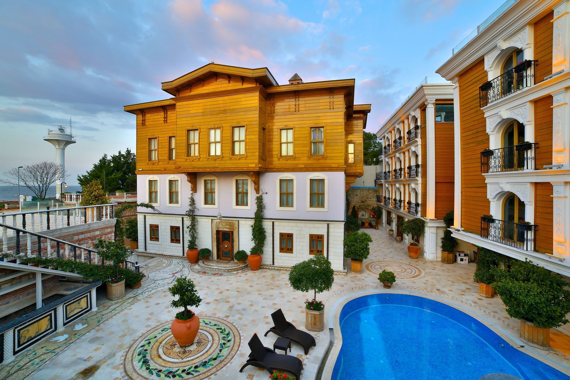 Seven Hills Palace & Spa