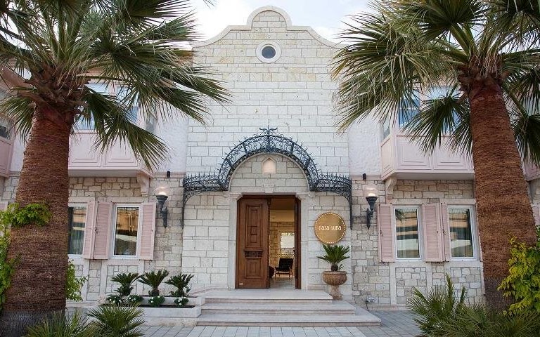 Casa Luna Hotel