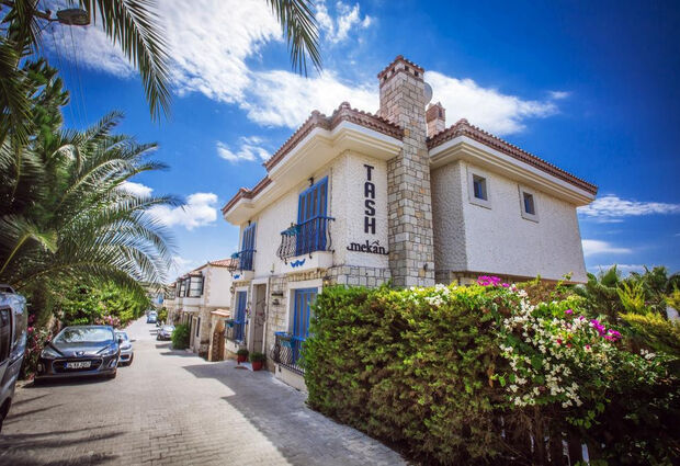 Tash Mekan Otel