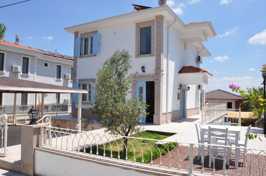 Cunda Masmavi Otel