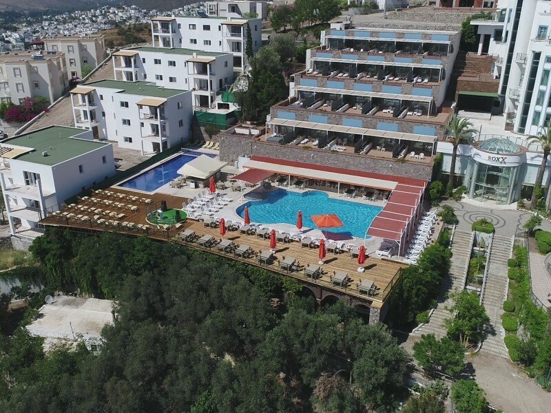 My Mira Deluxe & Resort