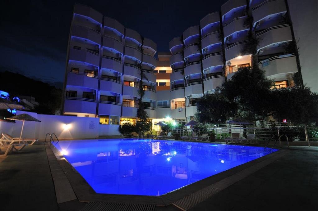 Amos Otel