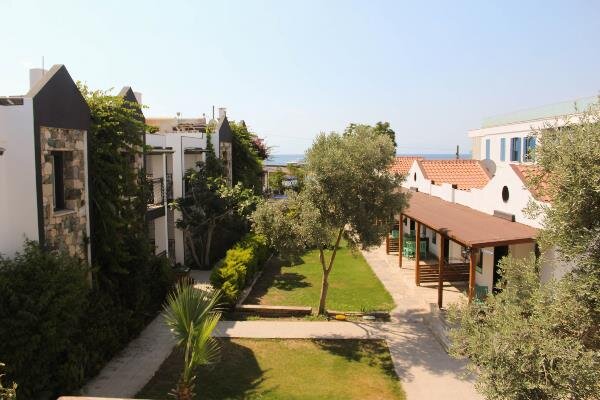 Kemanci Apart Restaurant Beach