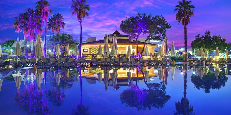 Bellis Deluxe Hotel