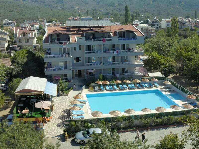 Karataş Apart