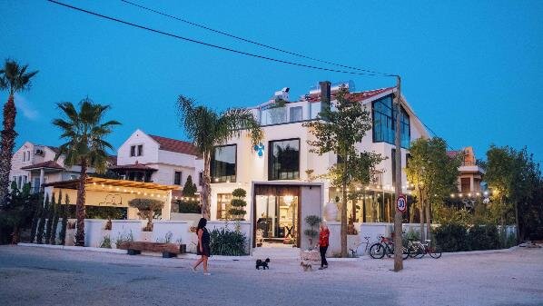 To Be Social House (Yetişkin Oteli)
