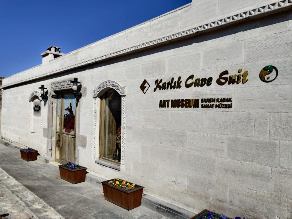 Karlık Cave Suite
