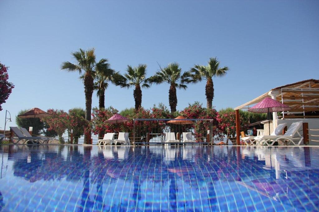 Yılmaz Beach Hotel