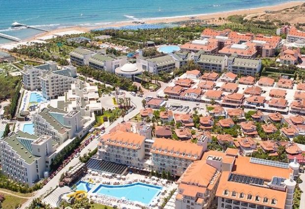 Diamond Beach Hotel & Spa