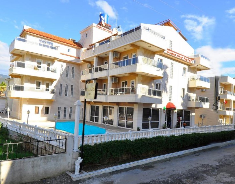 Golden Star Hotel