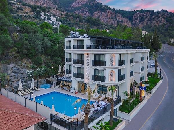 Amossia Elit Butik Hotel