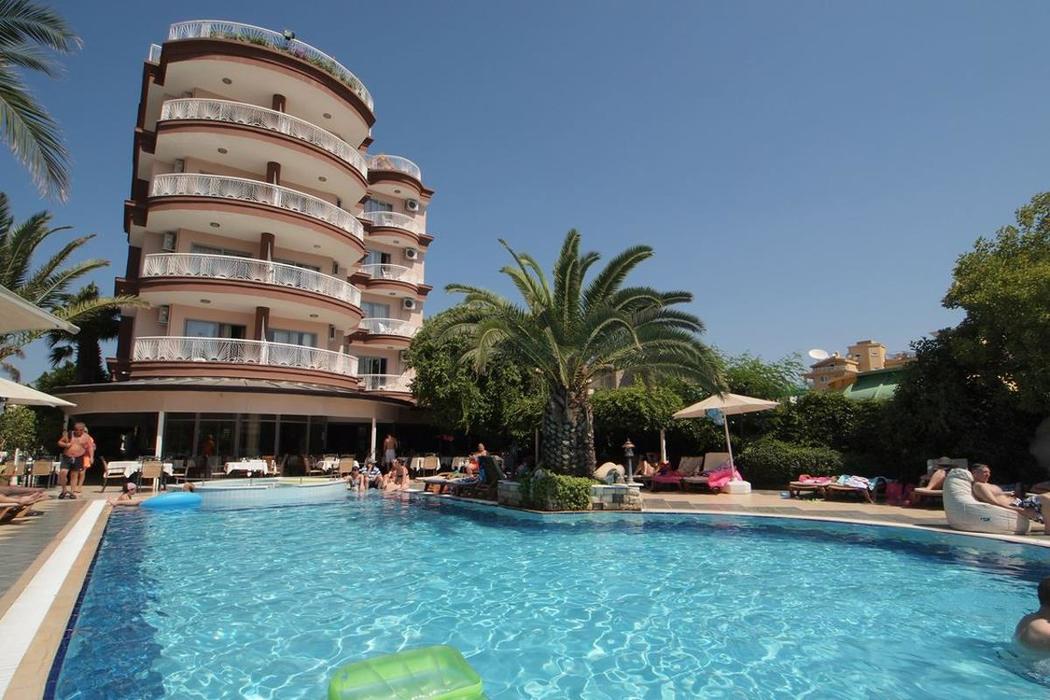 Romance Beach Hotel