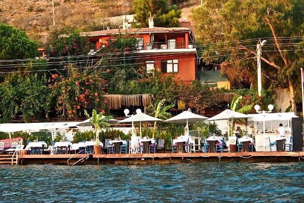 Bozburun Pembe Yunus Otel