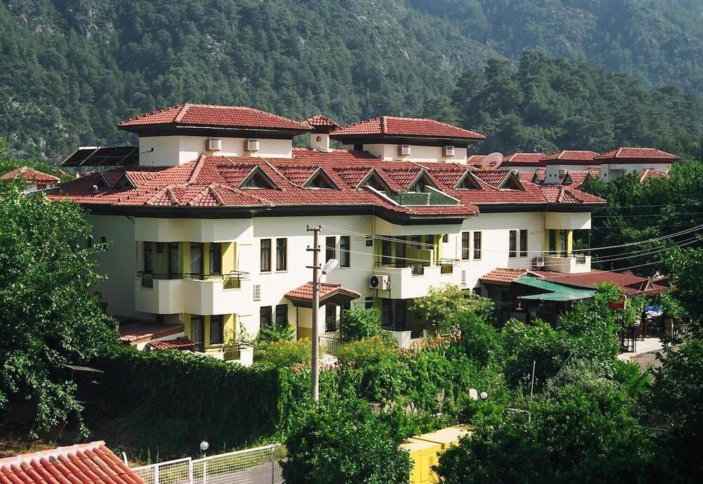 Özay Apart Hotel