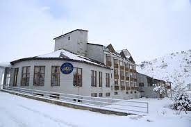 West Davraz Hotel