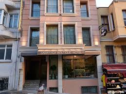 Saratoga Boutique Hotel
