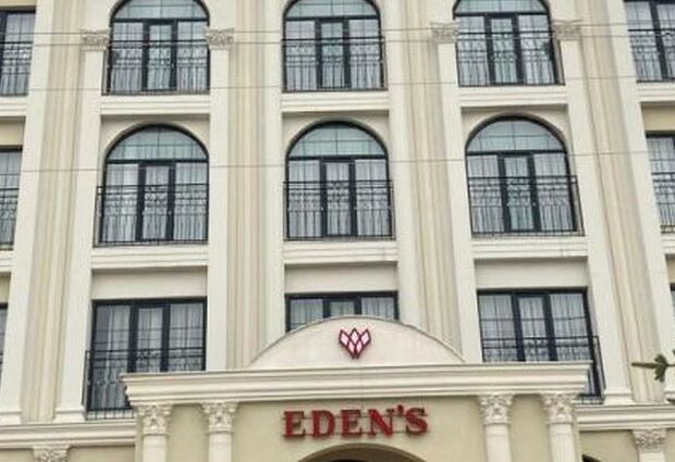 Eden's Hotel