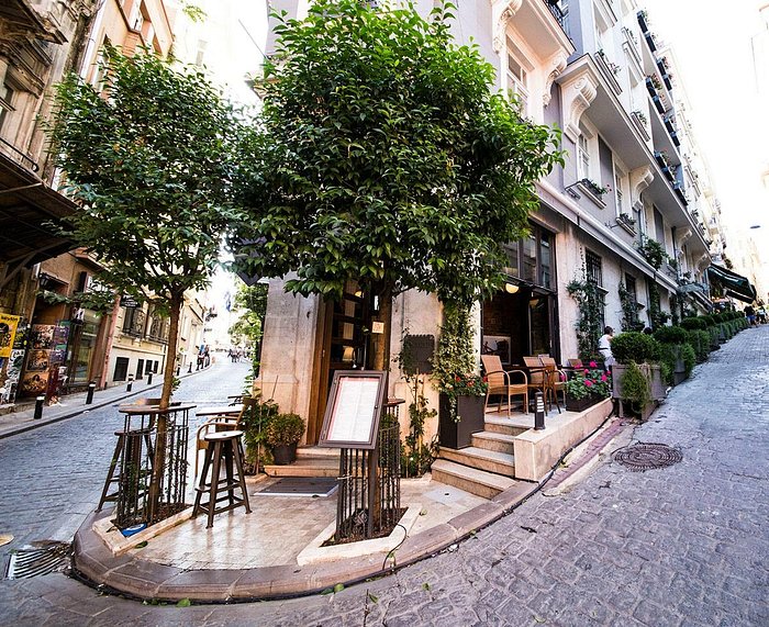 Corinne Art & Boutıque Hotel