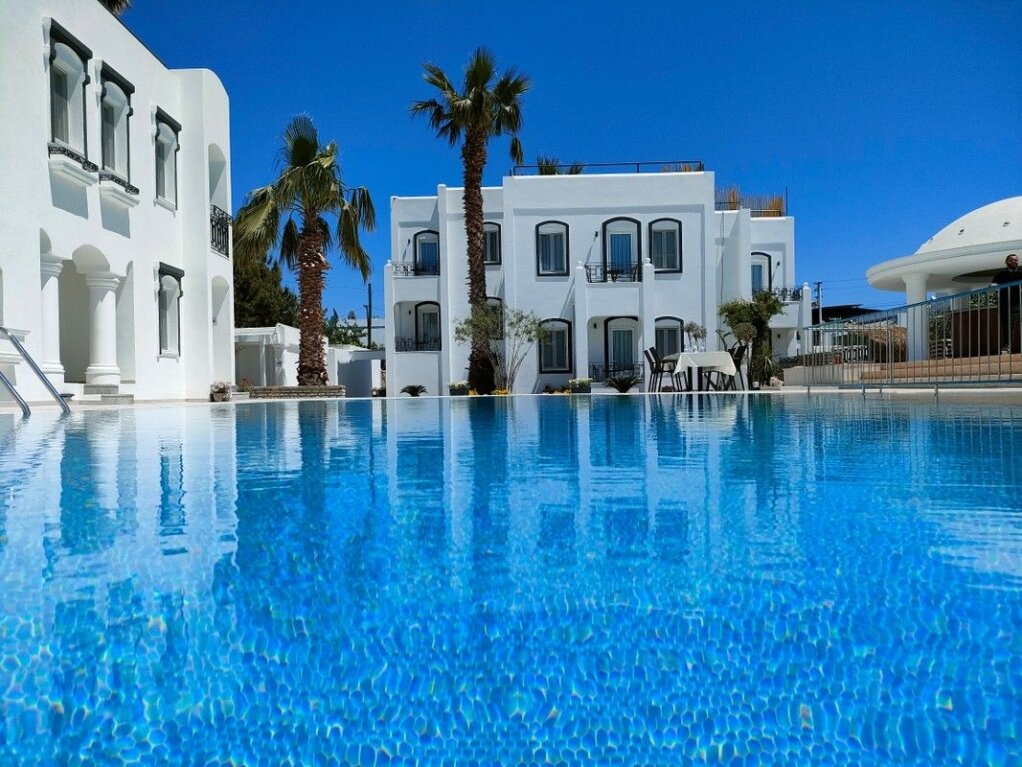 Yalinn Hotel