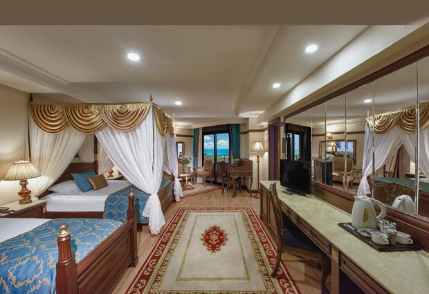 Delphin Palace Lara