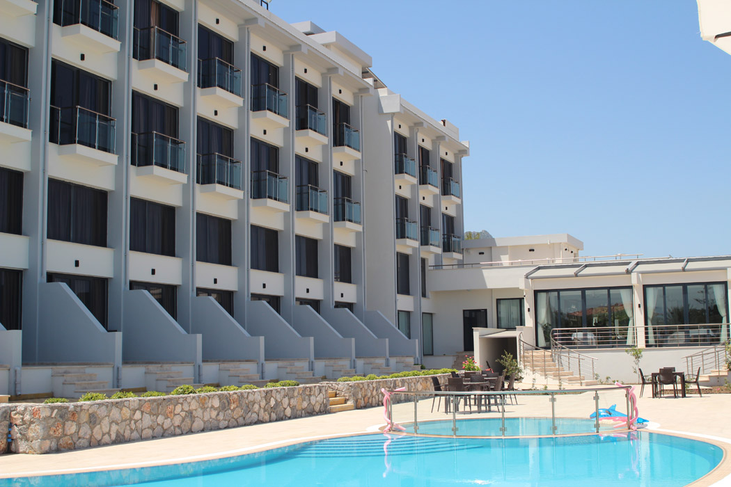 Oasis Hotel